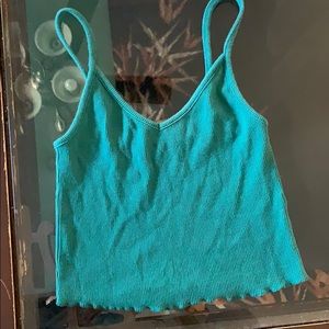 Green cropped tank
